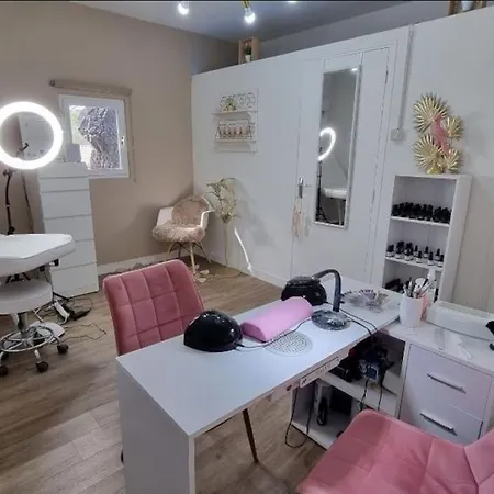 Chez K&d Avec Piscine St Raphael Appartamento *