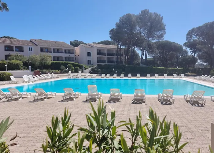 Apartmán Chez K&d Avec Piscine St Raphael Saint-Raphaël